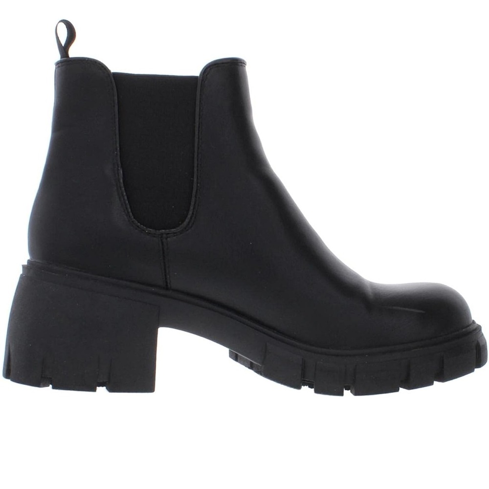 STEVE MADDEN Black Howler Chelsea Boots Size 9.5